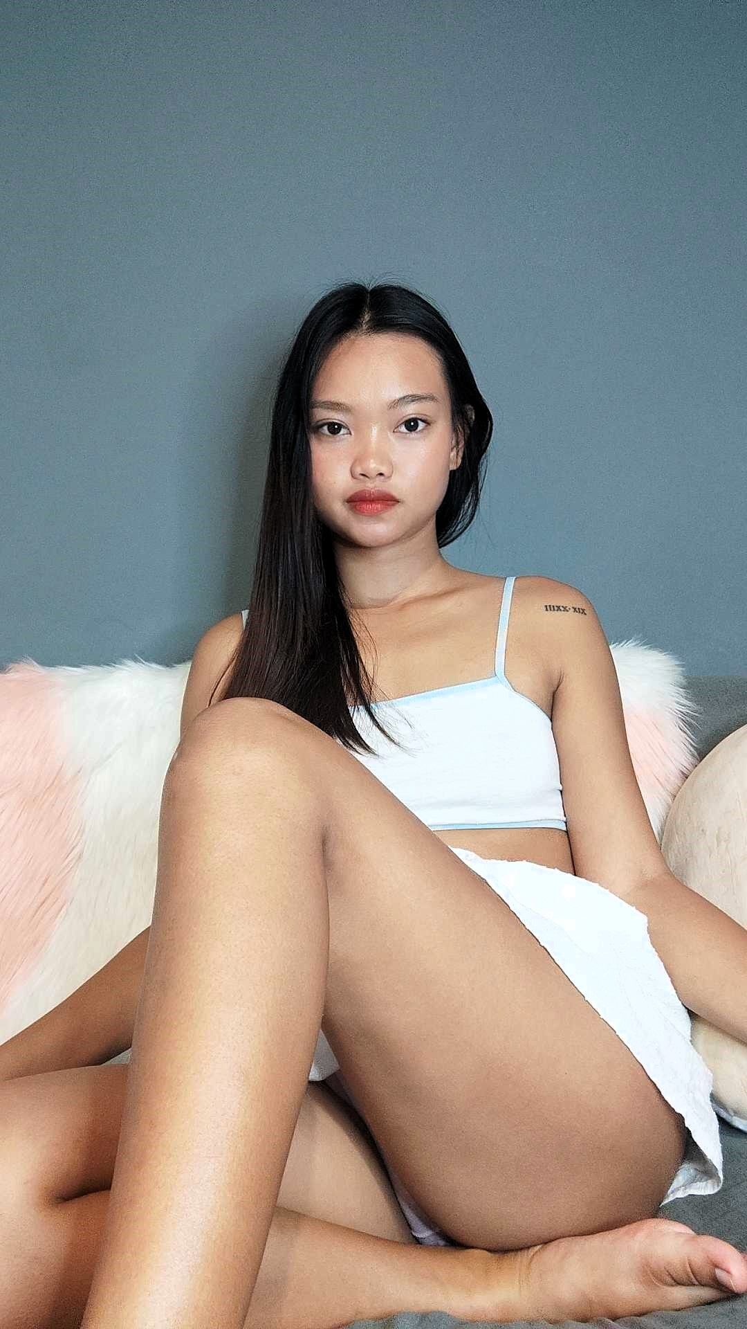 Abby Thai: Is it my panties you want to take off? 🤫